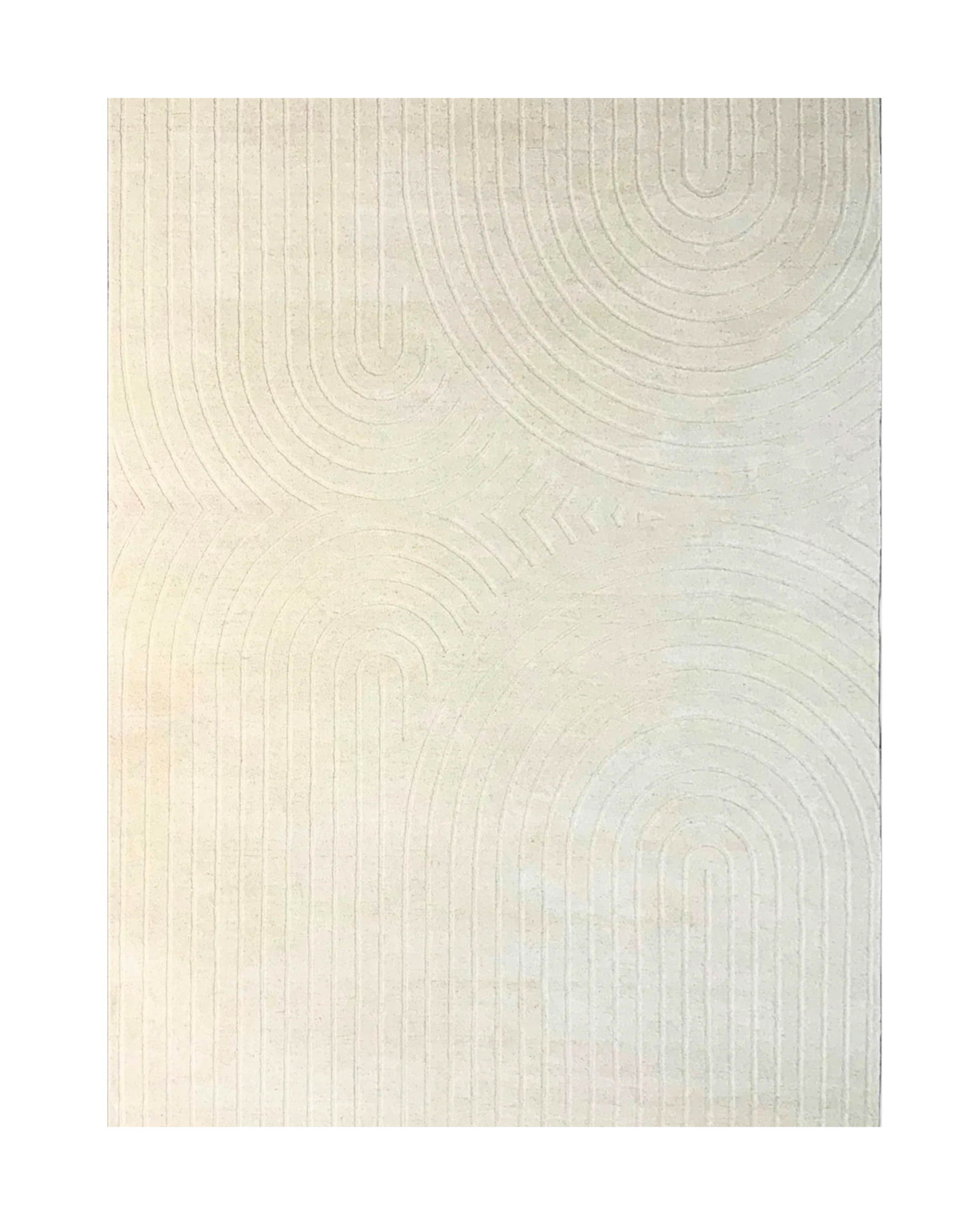De nuestra colección Premium Hand Tufted:&nbsp; Este tapete es una pieza especial color ivory de diseño&nbsp;artesanal única, hecha completamente a mano con materiales premium y un proceso que puede tomar hasta 3 meses, reflejando dedicación, detalle y exclusividad en cada fibra.

Características:

Hecho a mano.
Base de algodón.
70% lana de Nueva Zelanda, 30% viscosa.
Hecho en India.&nbsp;