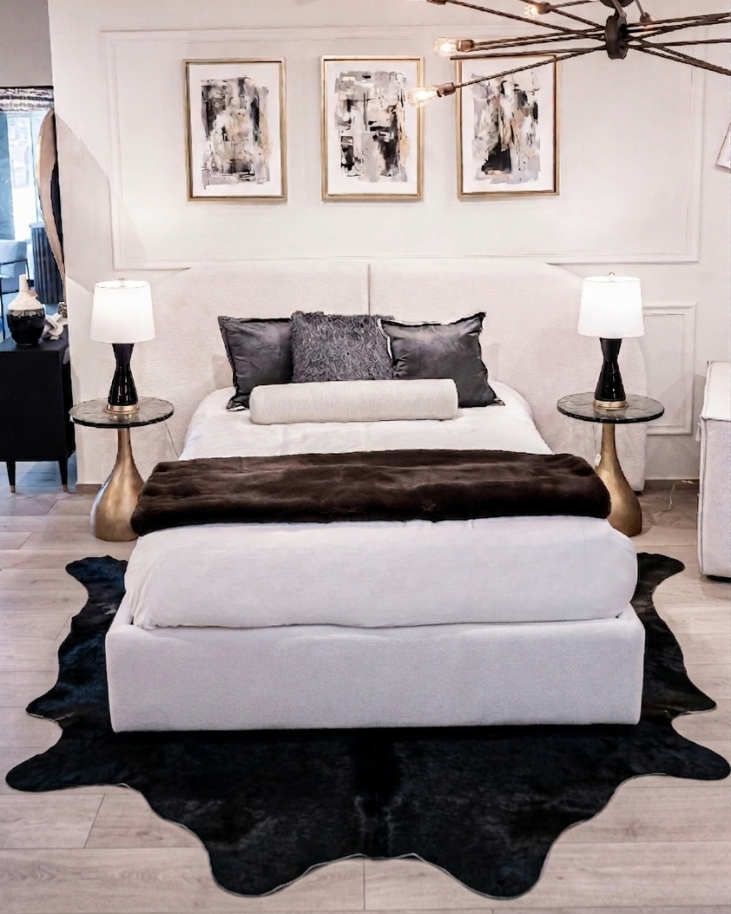 TAPETE REAL COWHIDE BLACK