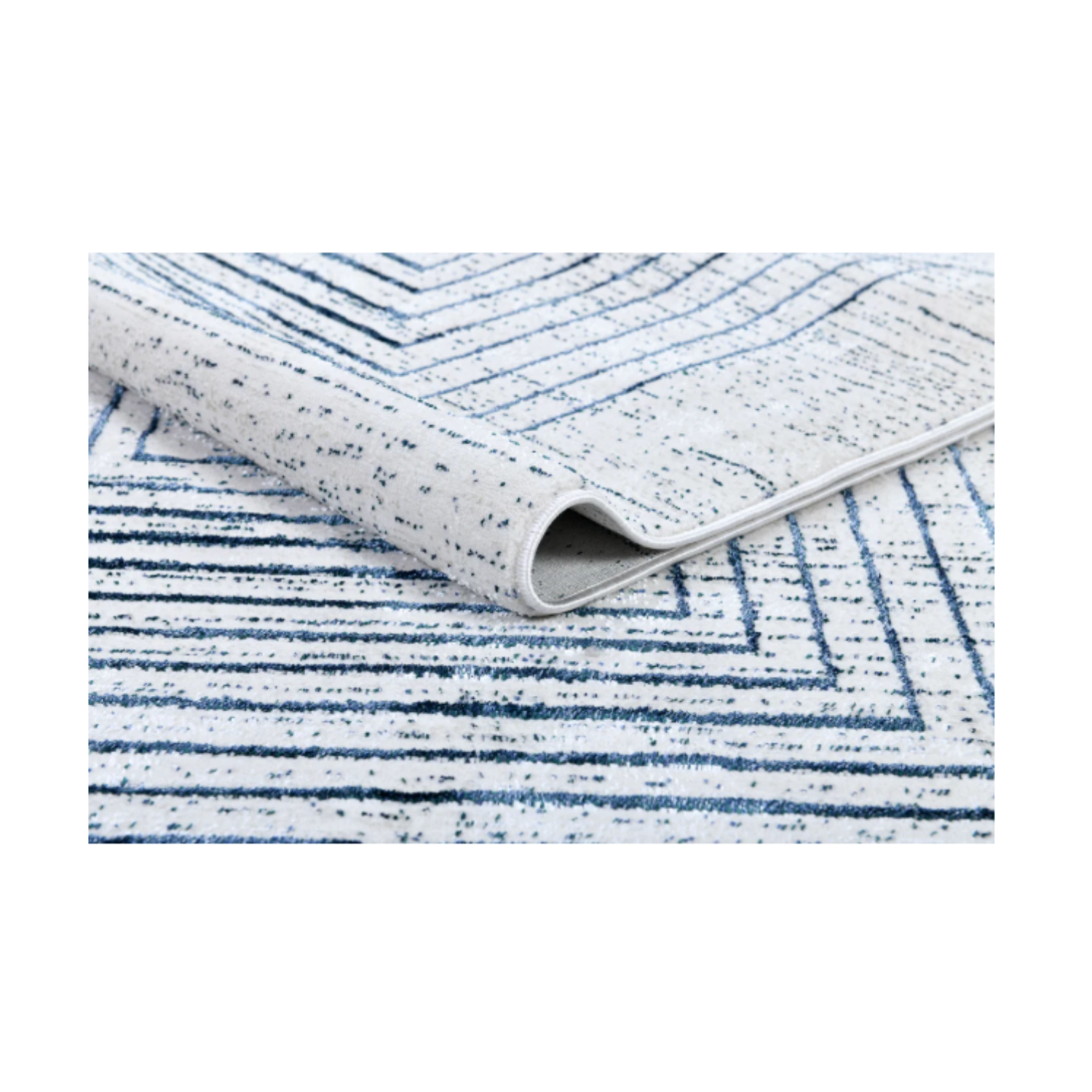 De nuestra colección POLAR: Este tapete color gris semenjante a piel de serpiente, elaborado con hilo de poliéster brillante de alta calidad, aporta suavidad, estilo y un sutil brillo que realza cualquier espacio. Su diseño contemporáneo y textura confortable lo convierten en una pieza funcional y decorativa para el hogar.

Características:

Tejido a máquina.
Hilo de poliéster brillante de alta calidad.
Textura suave al tacto.
Reverso de algodón para mayor resistencia y durabilidad.
Diseño plegable para fác