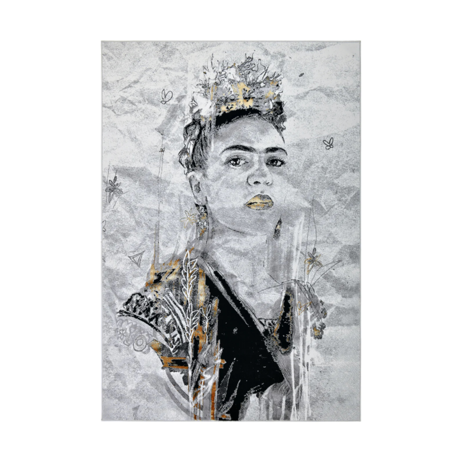 De nuestra colección POLAR: Este tapete color negro con blanco con el patron de Frida Kahlo, elaborado con&nbsp;hilo de poliéster brillante de alta calidad, aporta suavidad, estilo y un sutil brillo que realza cualquier espacio. Su diseño contemporáneo y textura confortable lo convierten en una pieza funcional y decorativa para el hogar.

Características:

Tejido a máquina.
Hilo de poliéster brillante de alta calidad.
Textura suave al tacto.
Reverso de algodón para mayor resistencia y durabilidad.
Diseño pl