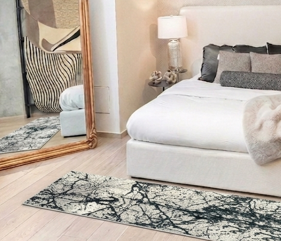 Suave al tacto y lo suficientemente acogedor, con un diseño geométrico de rombos y triángulos&nbsp;&nbsp;fácil de combinar con cualquier decoración interior del hogar, adaptable a su&nbsp;&nbsp;sala de estar, oficina, habitación de invitados u otro espacio de su hogar.&nbsp;


Este diseño ofrece un aspecto sofisticado y toda la comodidad, además de ser resistente a la decoloración. Disfrute de una agradable sensación al caminar y aporte estilo a sus muebles.

Características:

100% polipropileno
Respaldo su